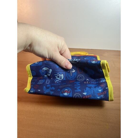 Mickey Mouse Pluto Insulated Small Bag - Picture 4 of 8